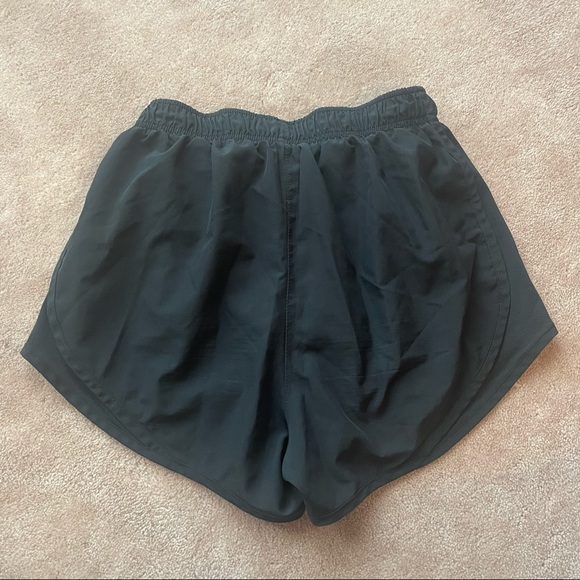 Womens Nike Running Shorts - Picture 2 of 5
